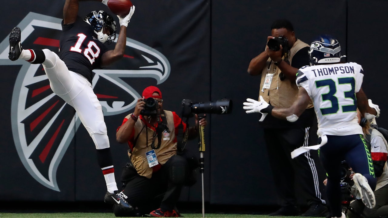 Seahawks silent at trade deadline, but shuffle continues